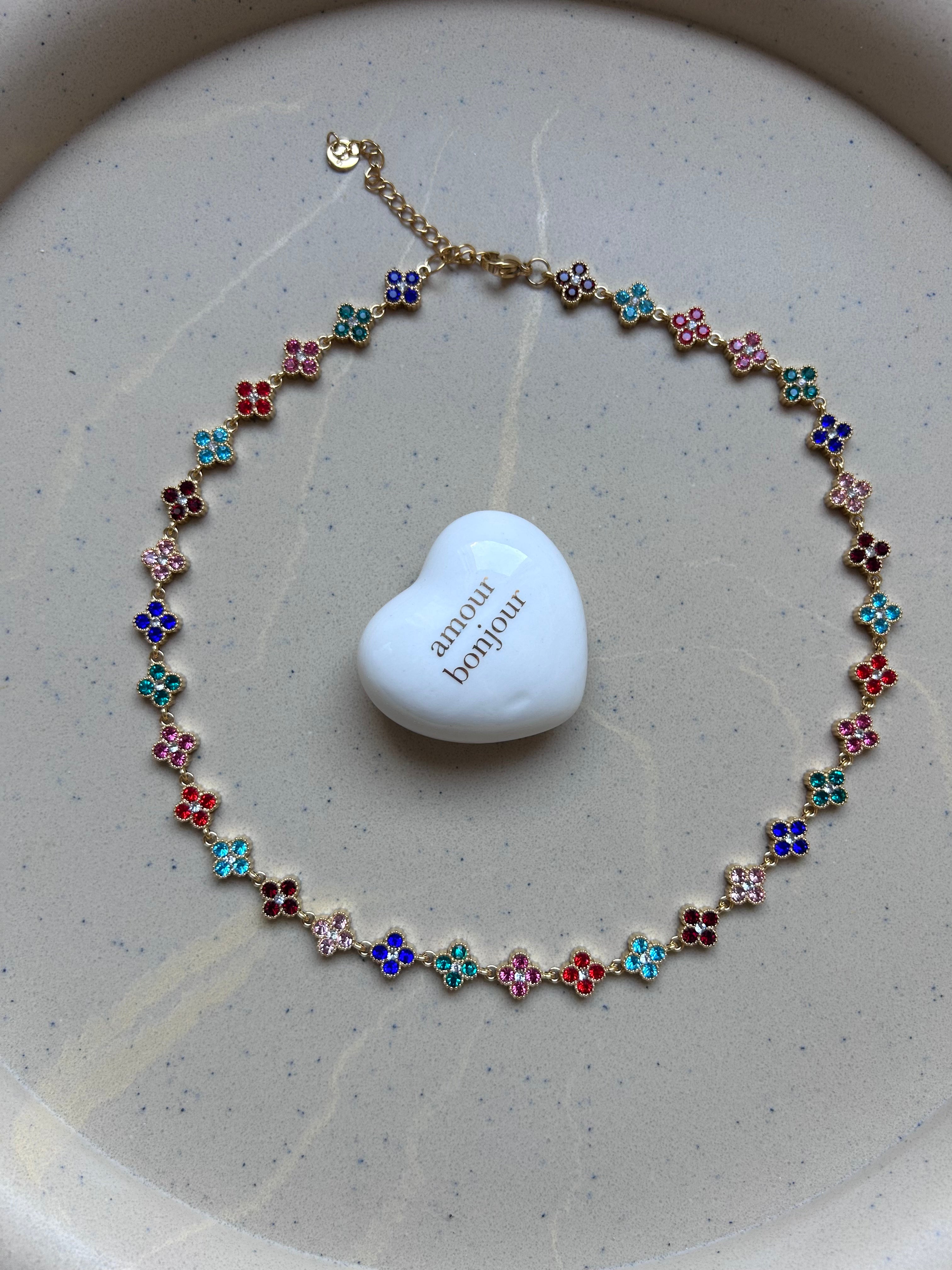 Collier Bloom