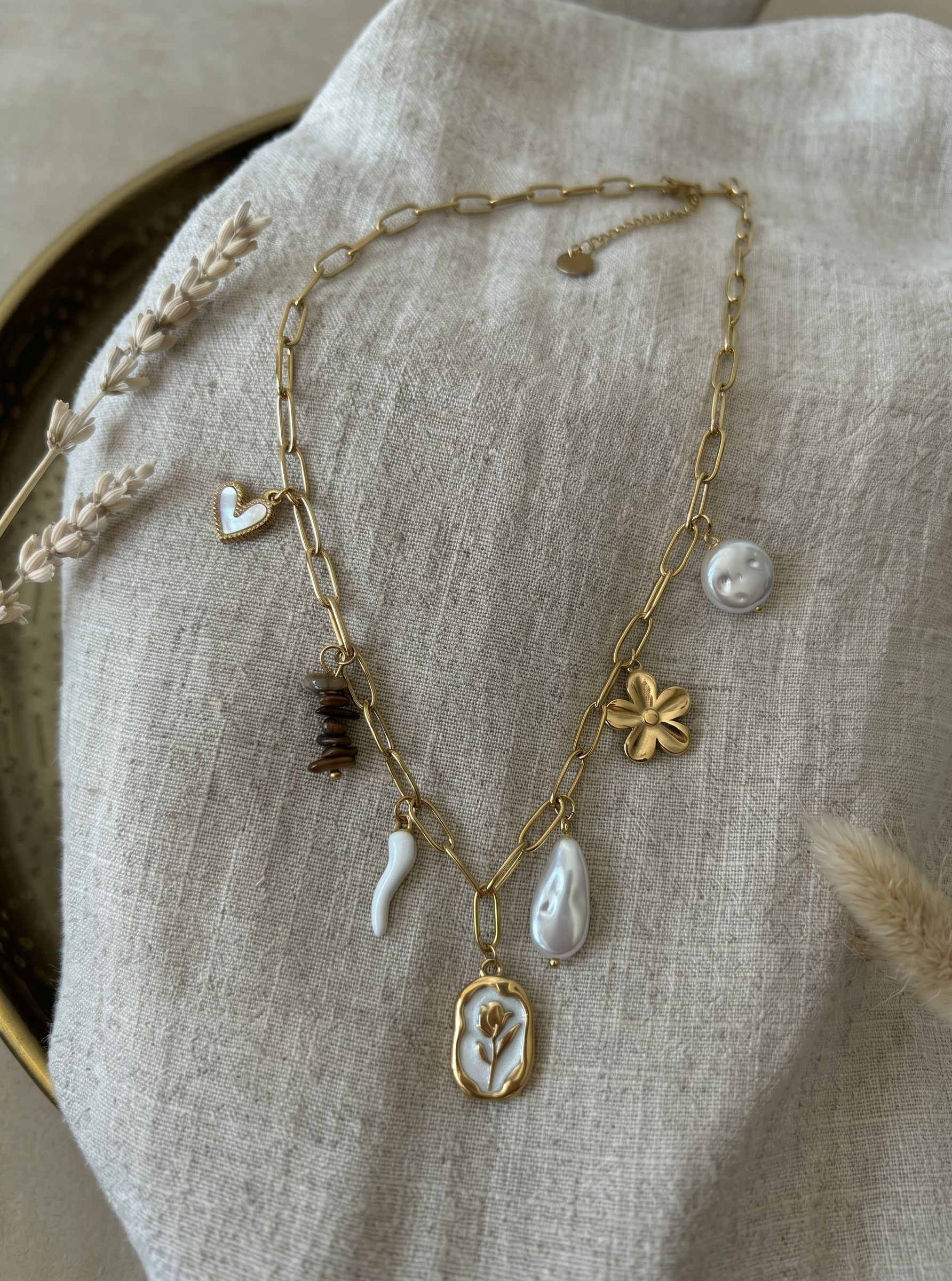 Collier Flora